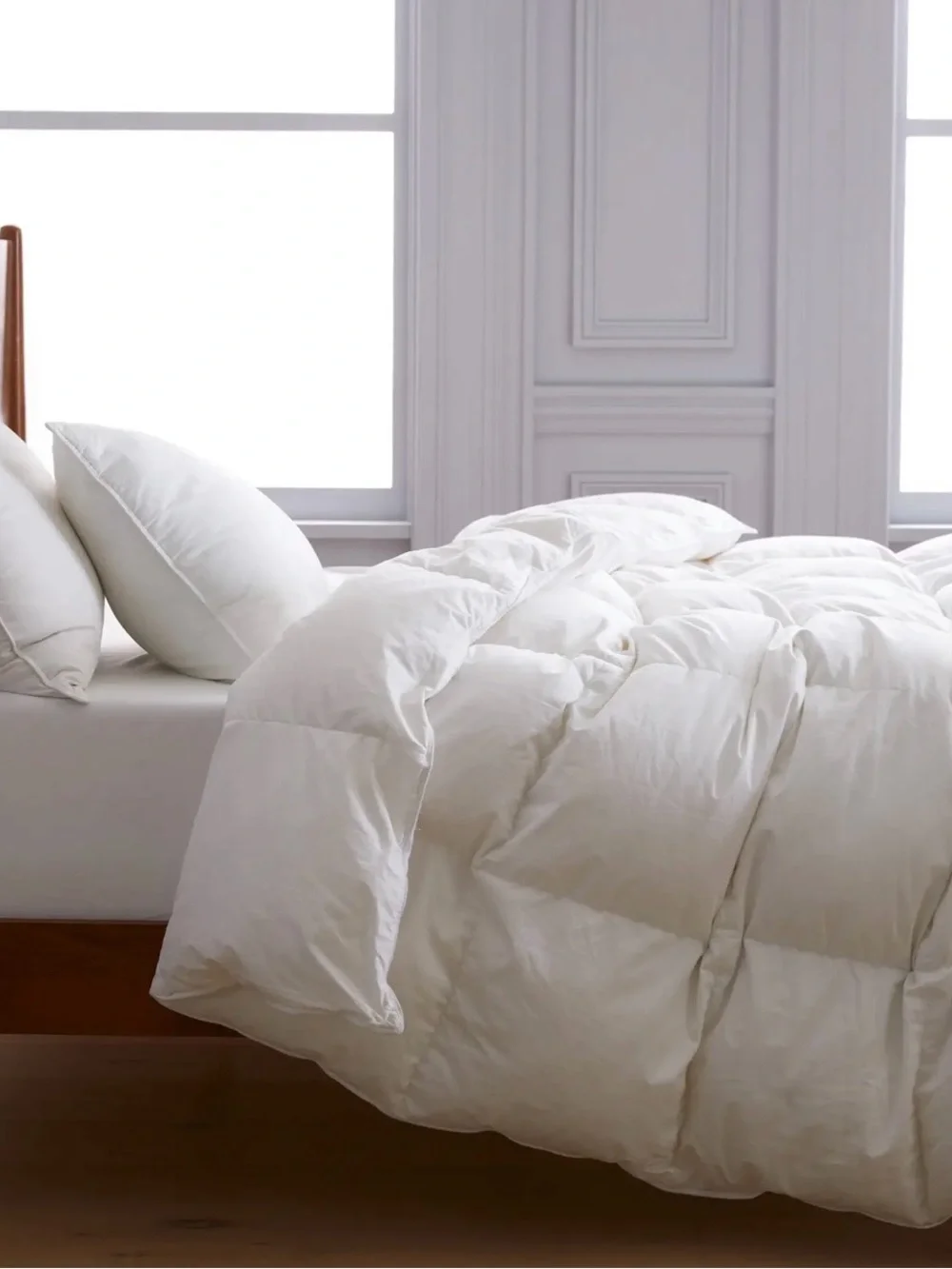NEW Quince Premium Down Alternative All Season Comforter, Full/Queen (White)